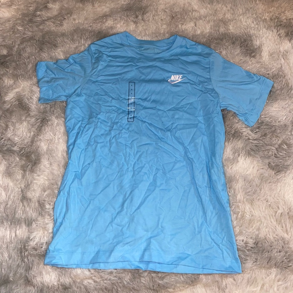 Nike women’s Blue T-Shirt